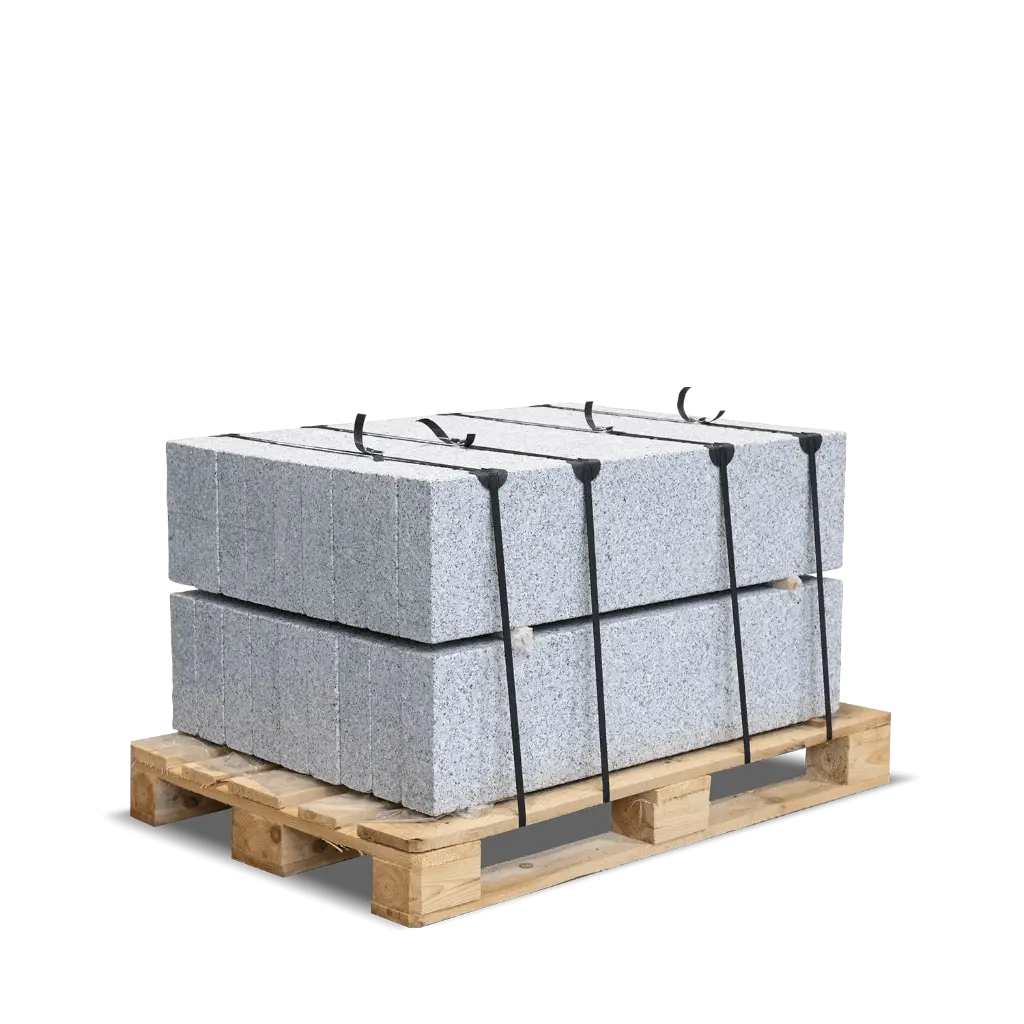 GRA01-Rasenkante-Granit-100x25x8-Palette.webp